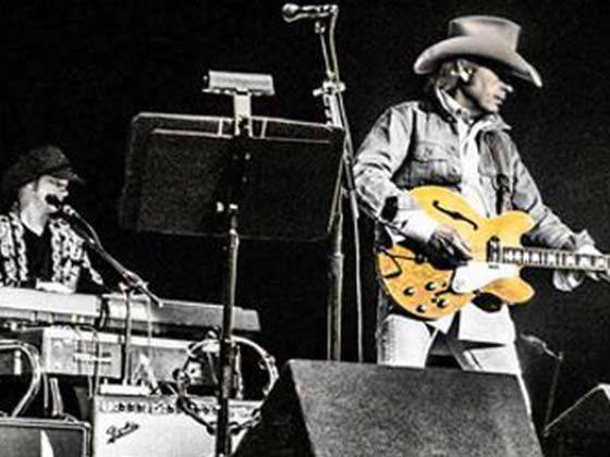 Dwight Yoakam